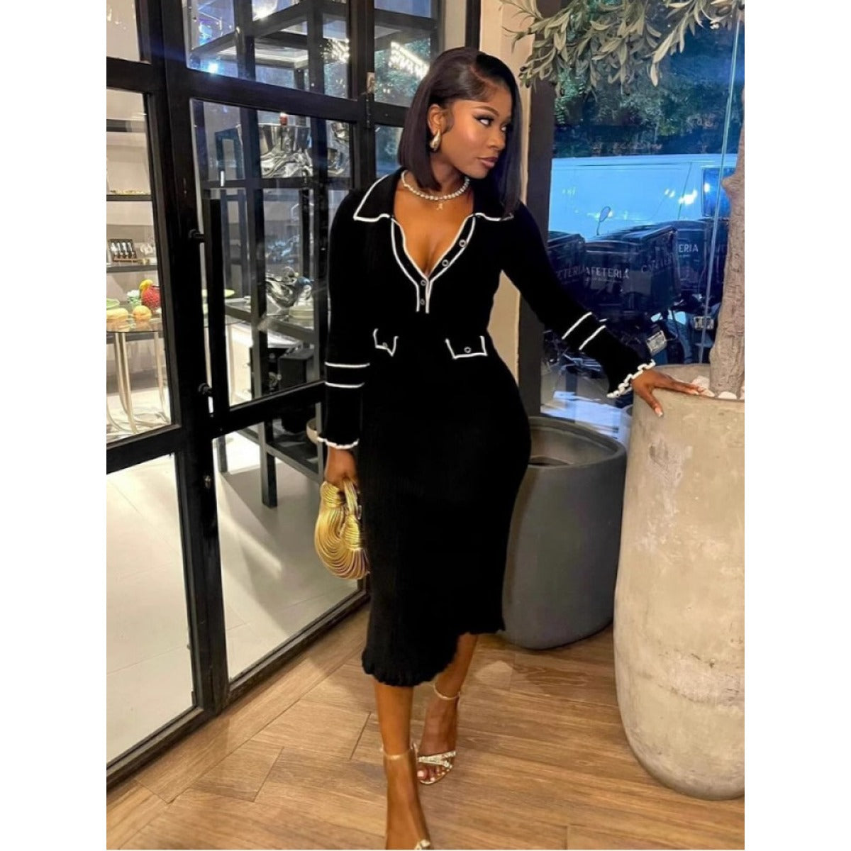 Womens Contrast Trim Knit Dress in Black alternate view